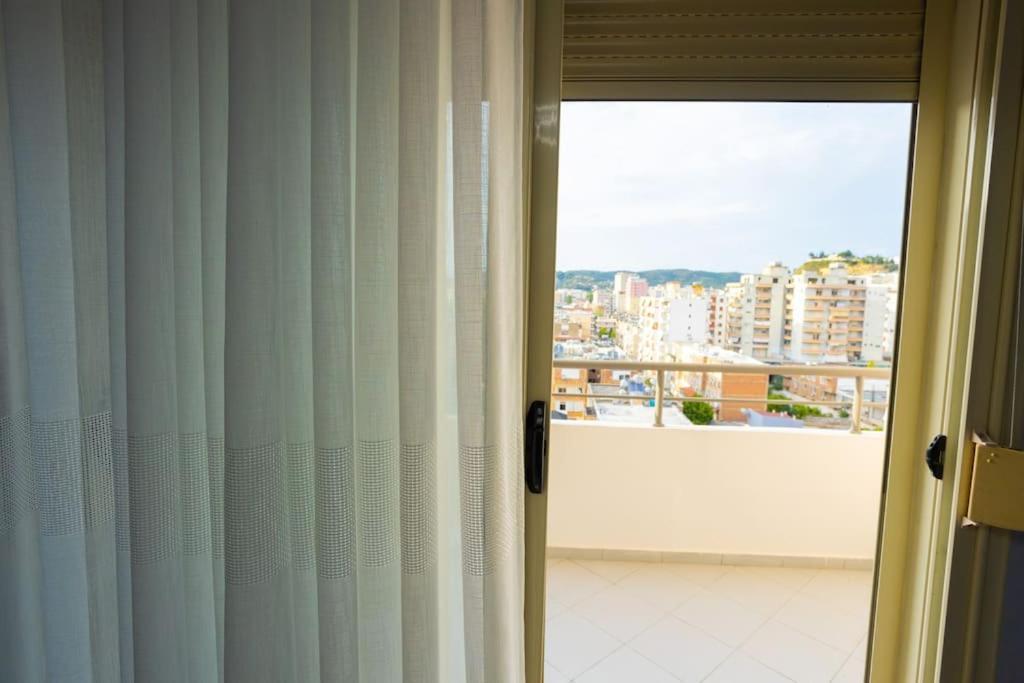 Apartment In Vlore Kejvi エクステリア 写真